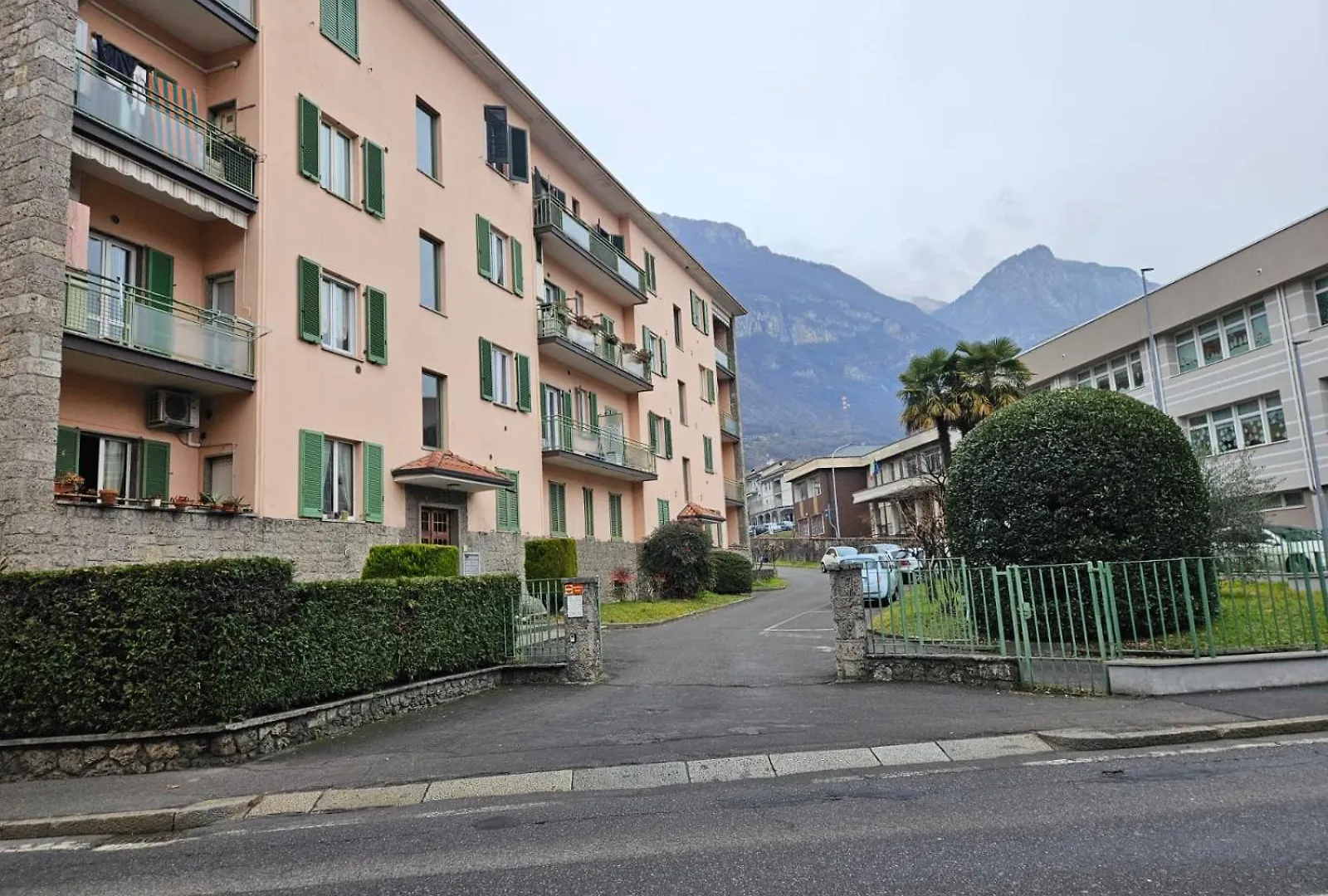 Apartmán Business House Costa Volpino